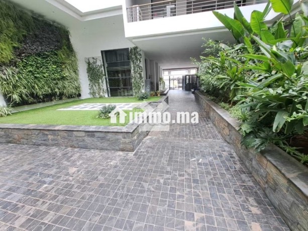 appartement-a-vendre-de-1120-m2-a-big-7