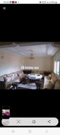 proprietaire-de-maison-pres-de-lhotel-mourabitoune-devant-la-mer-big-3