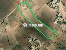 terrain-de-8-hectares