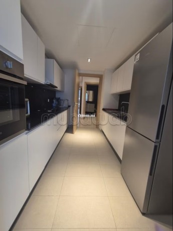appartement-2-chambres-meuble-front-mer-big-2