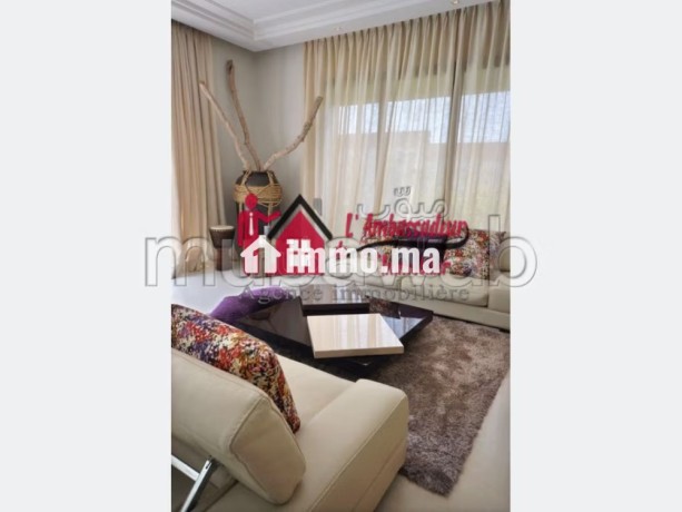 villa-de-728-m2-a-residence-fermee-a-californie-big-3