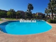 apart-rez-de-jardin-avec-piscine