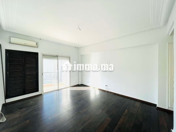 location-appartement-vide-bvd-massira-al-khadra-big-9