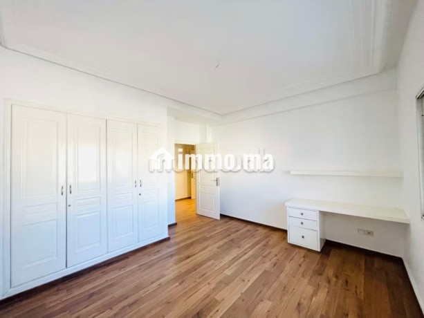 location-appartement-vide-bvd-massira-al-khadra-big-11