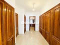 location-appartement-vide-racine-terrasse-small-1