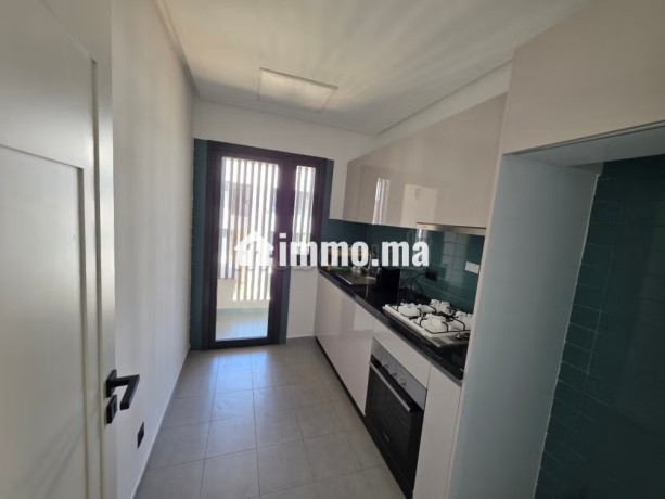 a-louer-appartement-vide-a-biarritz-anfa-ocean-big-3