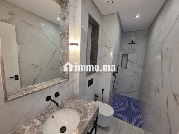 a-louer-appartement-vide-a-biarritz-anfa-ocean-big-8
