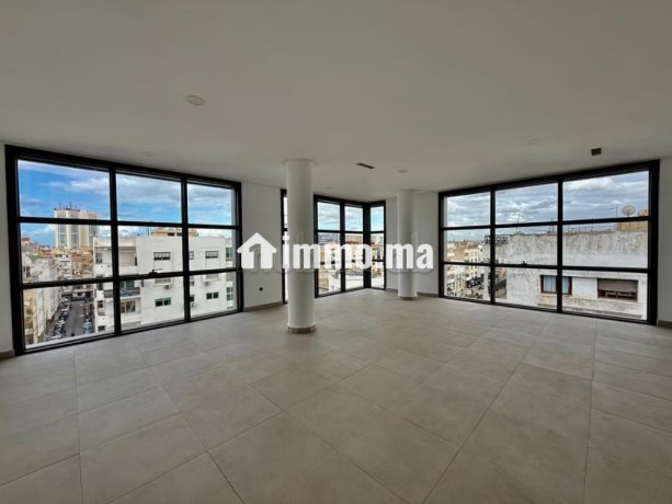 plateau-de-bureau-exclusif-98m2-bd-bir-anzarane-big-5