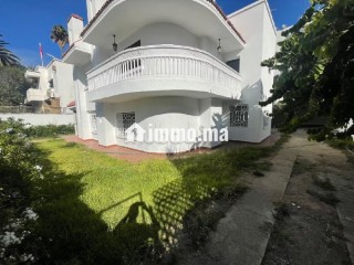 villa-de-600m2-en-location-a-hassan-rabat