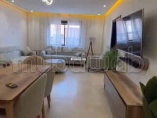 superbe-appartement-a-vendre-a-gueliz-1-belle-chambre-meuble