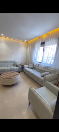 superbe-appartement-a-vendre-a-gueliz-1-belle-chambre-meuble-big-6
