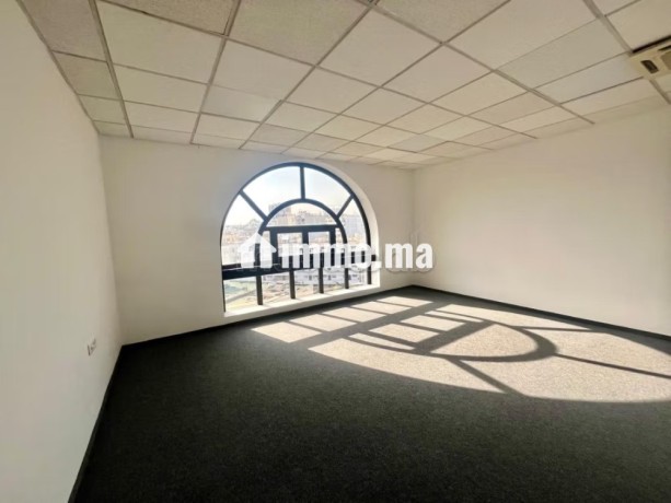 plateau-de-bureau-200m-boulevard-ziraoui-big-9