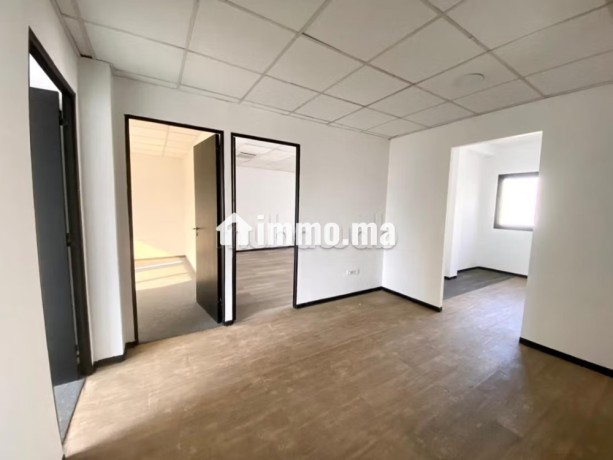 plateau-de-bureau-200m-boulevard-ziraoui-big-10