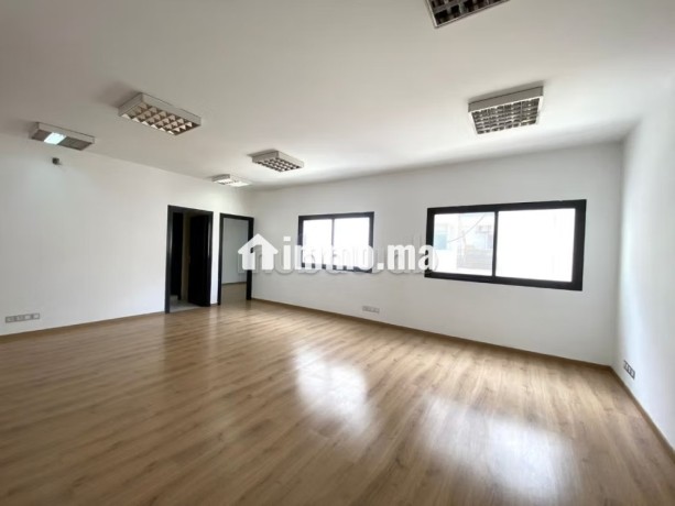 plateau-de-bureau-200m-boulevard-ziraoui-big-12