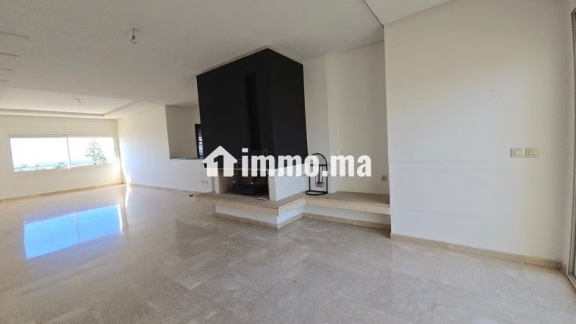 bel-appartement-en-residence-avec-vue-mer-big-2