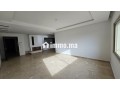 bel-appartement-en-residence-fermee-small-3