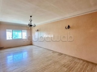 bel-appartement-de-91m2-a-la-corniche