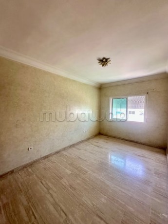 bel-appartement-de-91m2-a-la-corniche-big-3