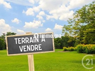 terrain-de-206m2-a-manessman-a-vendre