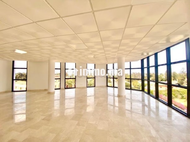 plateau-de-bureau-97-m2-oasis-big-6