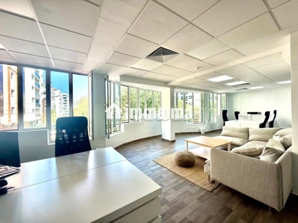 bureau-245-m2-racine-big-0
