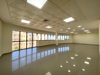plateau-bureau-neuf-300m-quartier-oasis