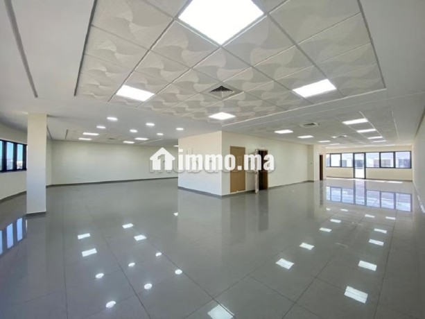 plateau-bureau-neuf-300m-quartier-oasis-big-2