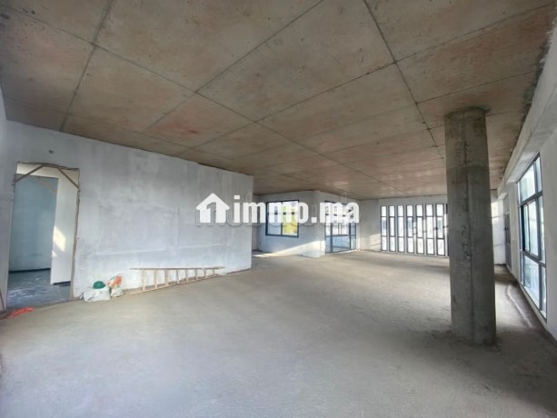villa-commerciale-900-m2-cil-big-9