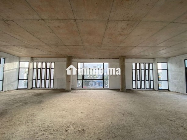 villa-commerciale-900-m2-cil-big-2