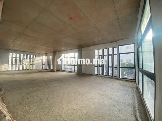 villa-commerciale-900-m2-cil-big-5