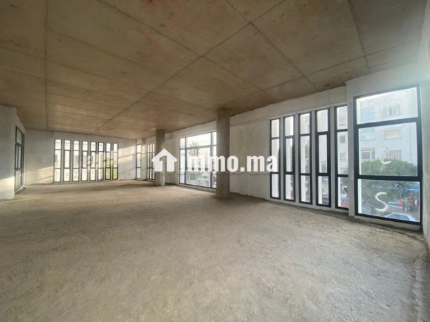 villa-commerciale-900-m2-cil-big-7