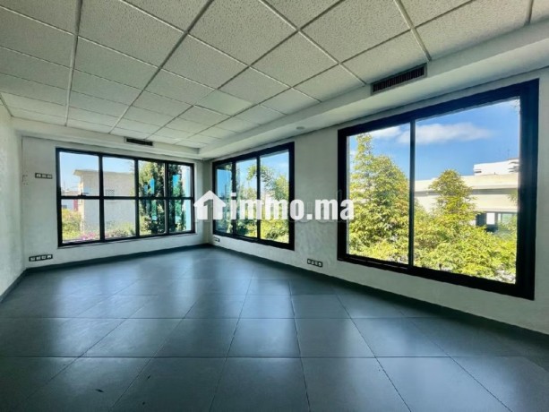 etage-de-villa-professionnelle-130-m2-oasis-big-3