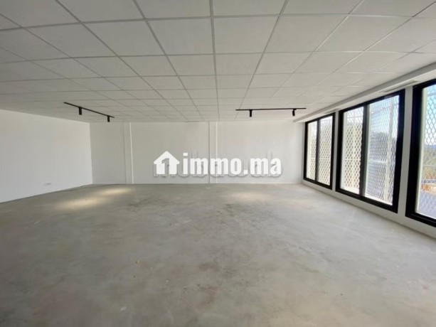plateau-de-bureau-80-m2-oasis-big-4
