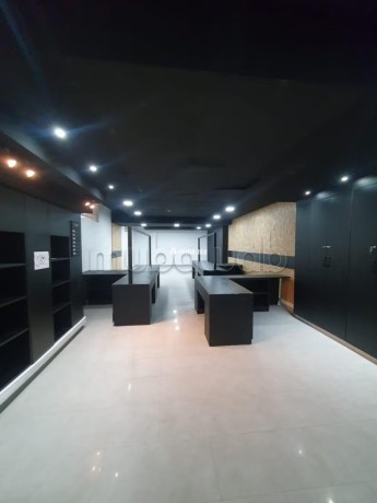 plateau-de-bureau-duplex-280-m2-paranfa-big-6