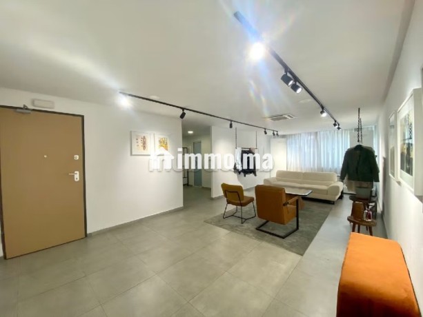 plateau-de-bureau-240-m2-boulevard-al-massira-big-6