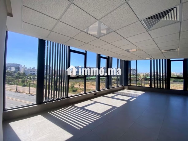 plateau-de-bureau-90-m2-bd-de-la-mecque-big-5