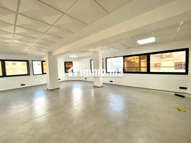 plateau-de-bureau-104-m2-bd-zerktouni-racine-big-1
