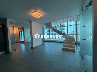 plateau-de-bureau-220-m2-boulevard-danfa