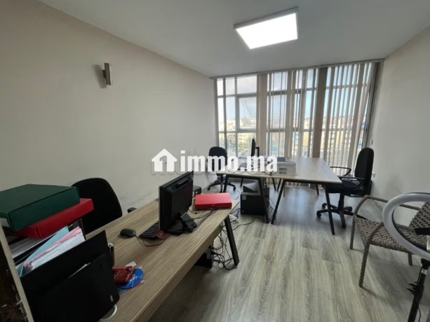plateau-de-bureau-220-m2-boulevard-ghandi-big-11