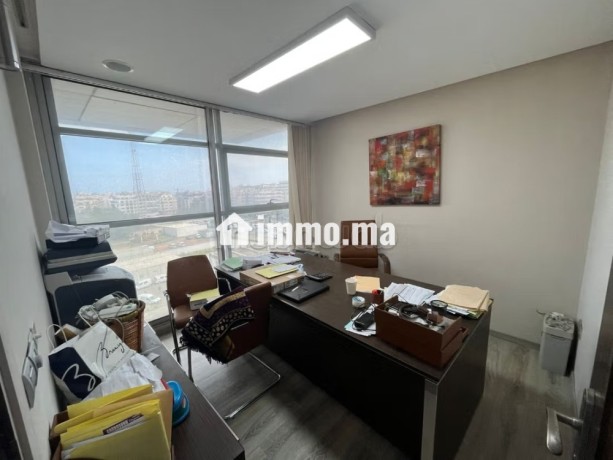 plateau-de-bureau-220-m2-boulevard-ghandi-big-4