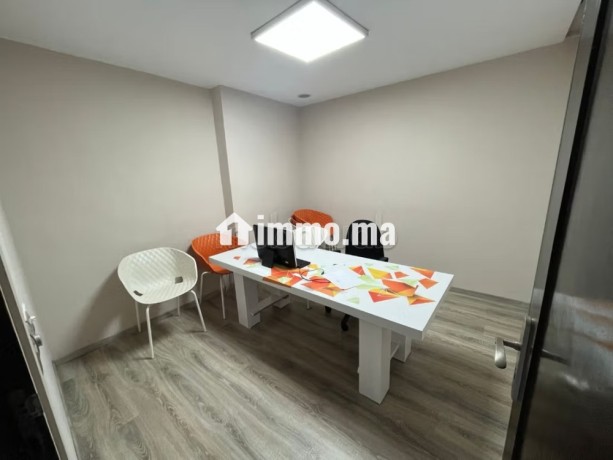 plateau-de-bureau-220-m2-boulevard-ghandi-big-5