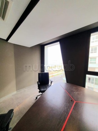 plateau-bureau-exclusif-107-m2-bd-la-corniche-big-1