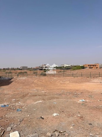 terrain-a-vendre-de-5020-m2-a-marrakech-douar-el-guern-big-1