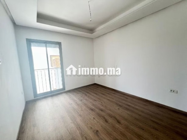 magnifique-appartement-de-112m2-au-quartier-oasis-big-3