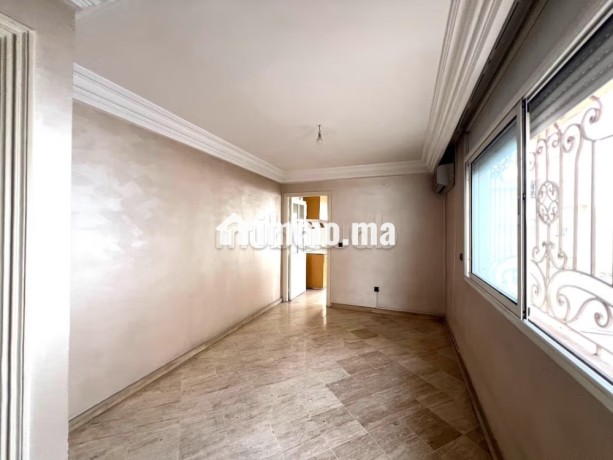 appartement-de-130m2-au-quartier-des-hopitaux-big-5