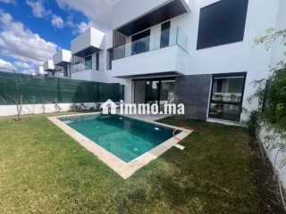 villa-neuve-a-louer-a-bouskoura-villa-verte