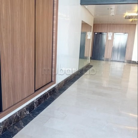 bureaux-a-vendre-a-maarif-extension-superficie-78-m2-ascenseur-et-terrasse-big-1