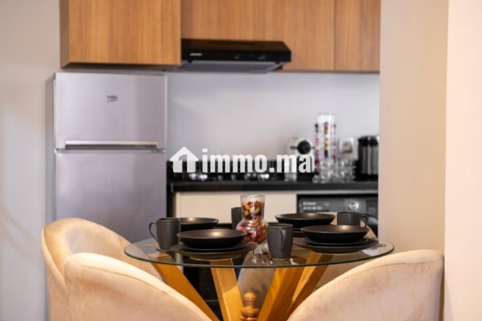 location-saisonniere-en-hassan-centre-ville-1-chambre-ascenseur-et-places-de-parking-big-14