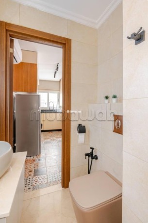 location-saisonniere-en-hassan-centre-ville-1-chambre-ascenseur-et-places-de-parking-big-5