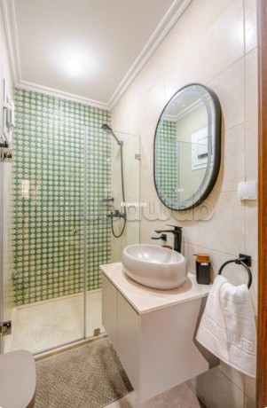 location-saisonniere-en-hassan-centre-ville-1-chambre-ascenseur-et-places-de-parking-big-6